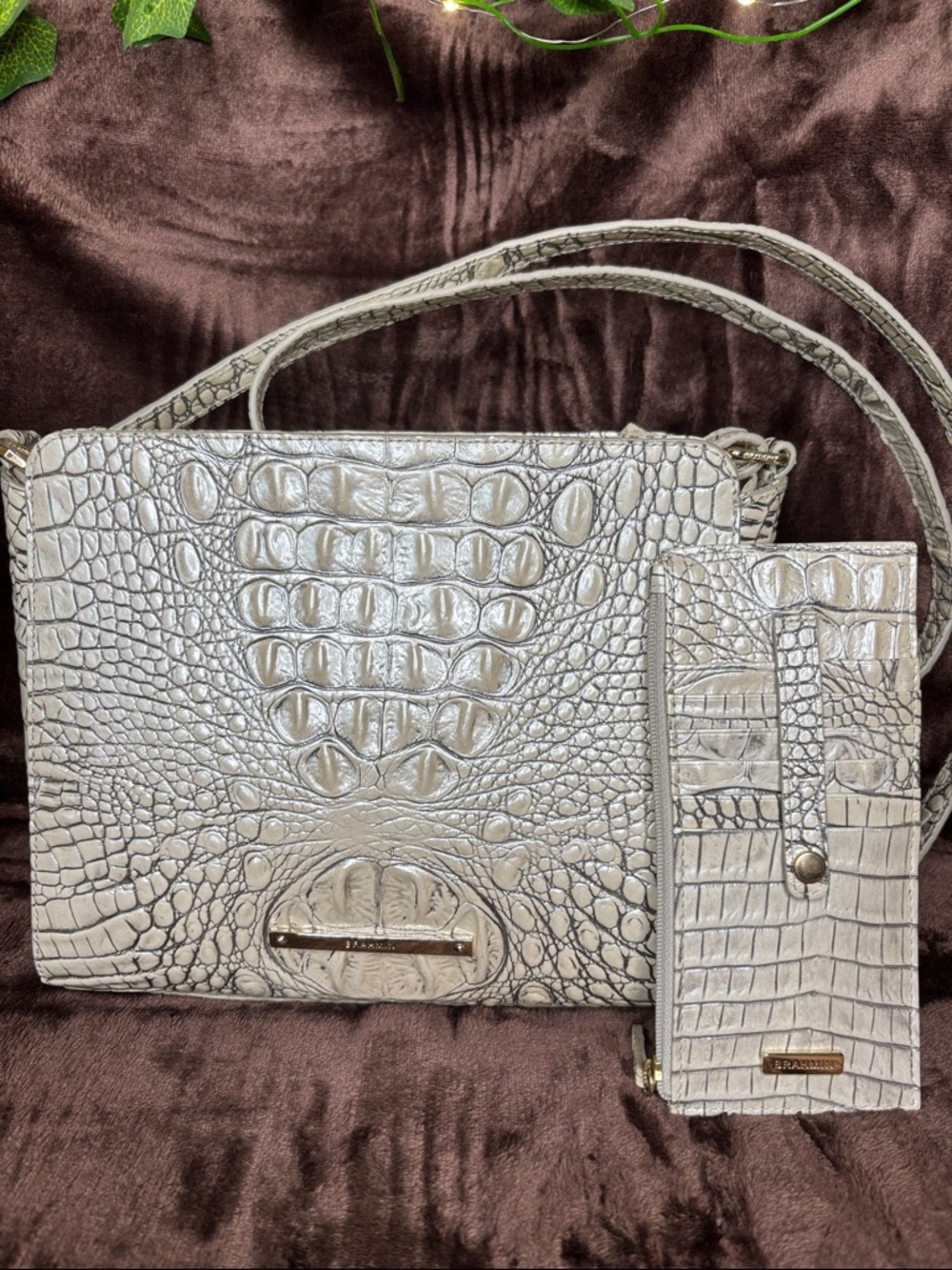 Brahmin Carrie Crossbody in Moonrise with Matching Credit Card Wallet - Picture 2 of 13